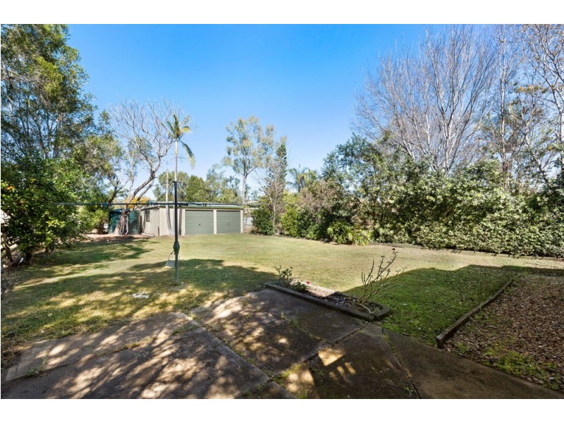 3 Lamont Street, North Booval QLD 4304