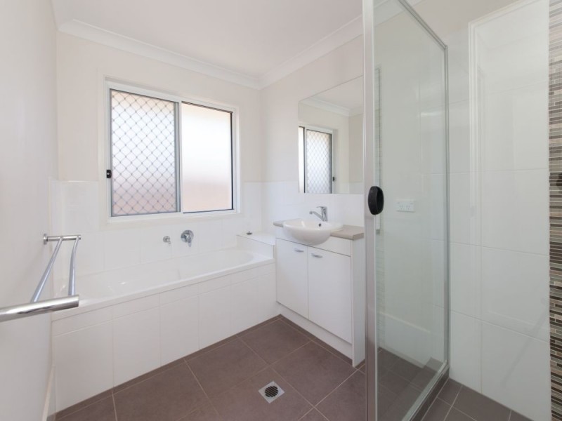 50 Navickas Circuit, Redbank Plains QLD 4301