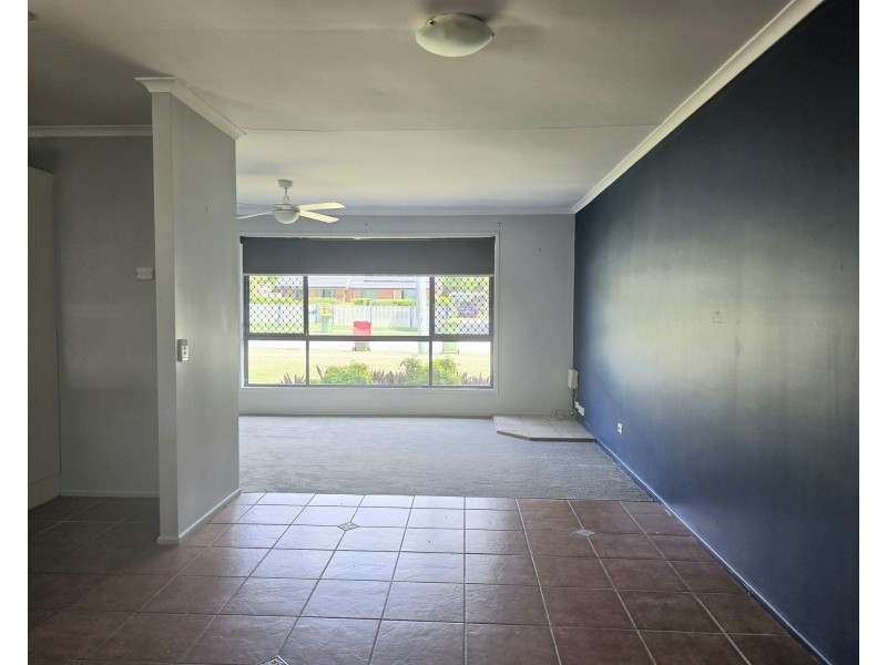 11 Highbury Drive, Redbank Plains QLD 4301
