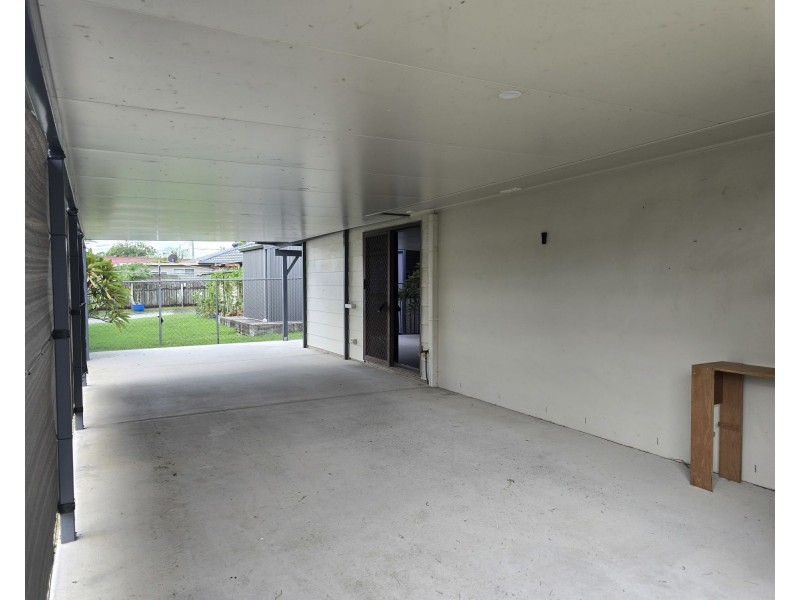 11 Highbury Drive, Redbank Plains QLD 4301