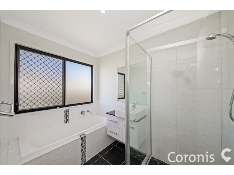 20 Greentrees Terrace, Springfield Lakes QLD 4300