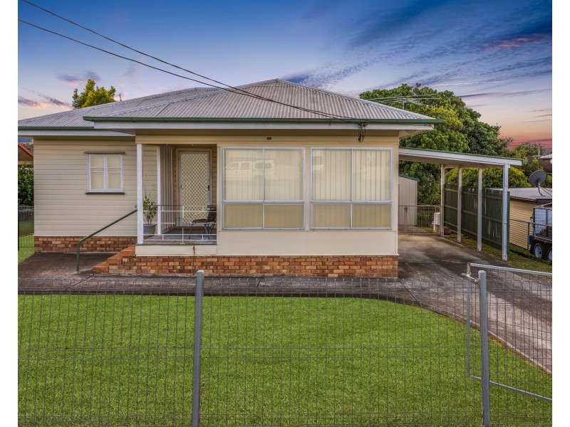 136 Glebe Road, Booval QLD 4304