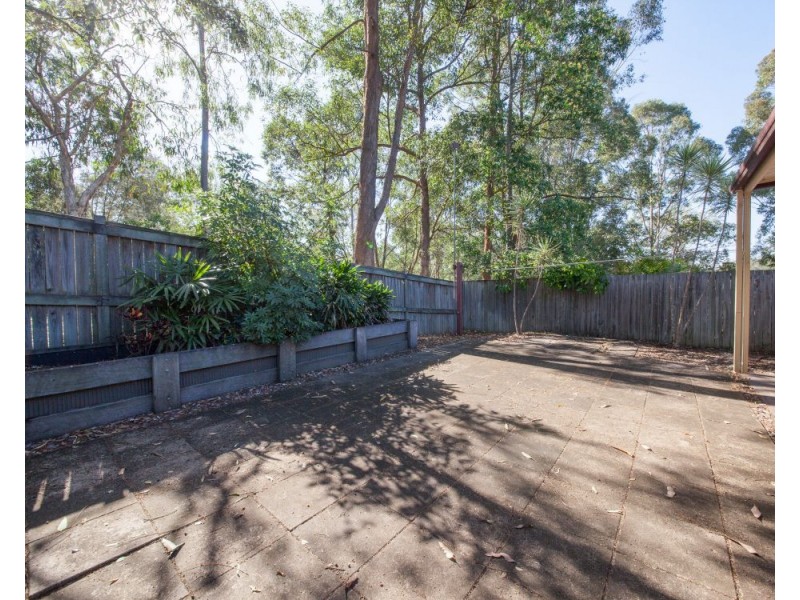 8 Wentworth Close, Forest Lake QLD 4078