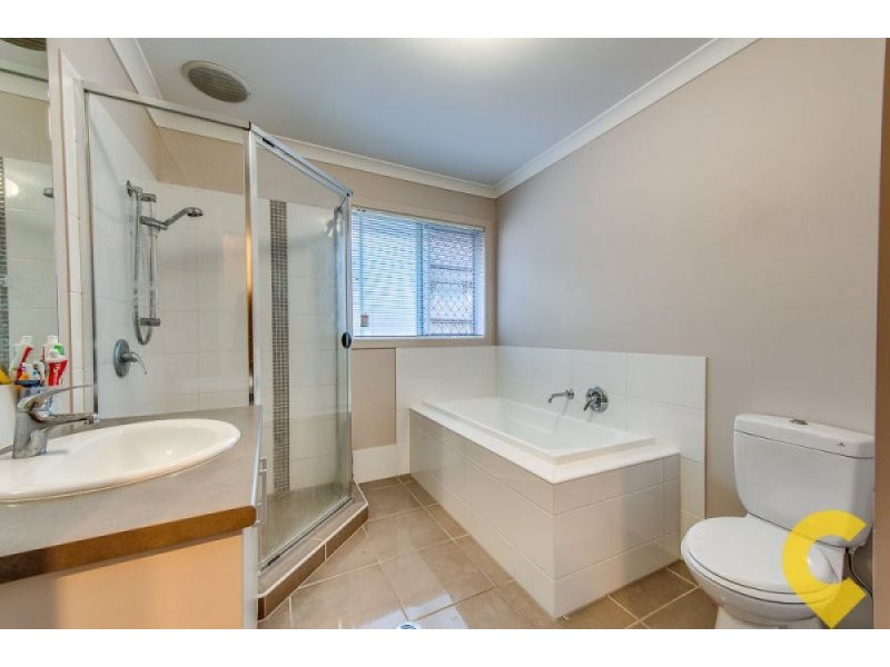 39 Huntley Crescent, Redbank Plains QLD 4301