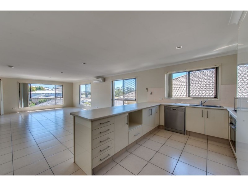 5 Esperance Crescent, Springfield Lakes QLD 4300