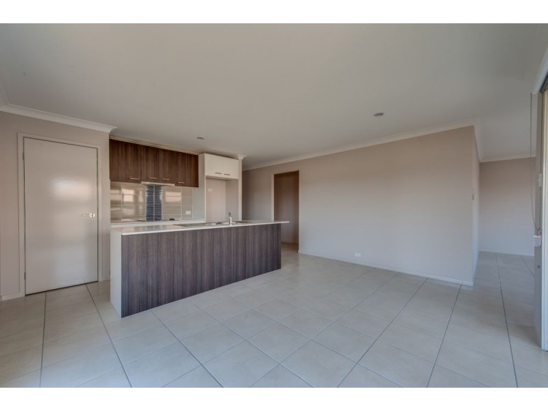 10 Navickas Circuit, Redbank Plains QLD 4301