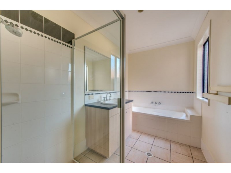 78 James Josey Ave, Springfield Lakes QLD 4300