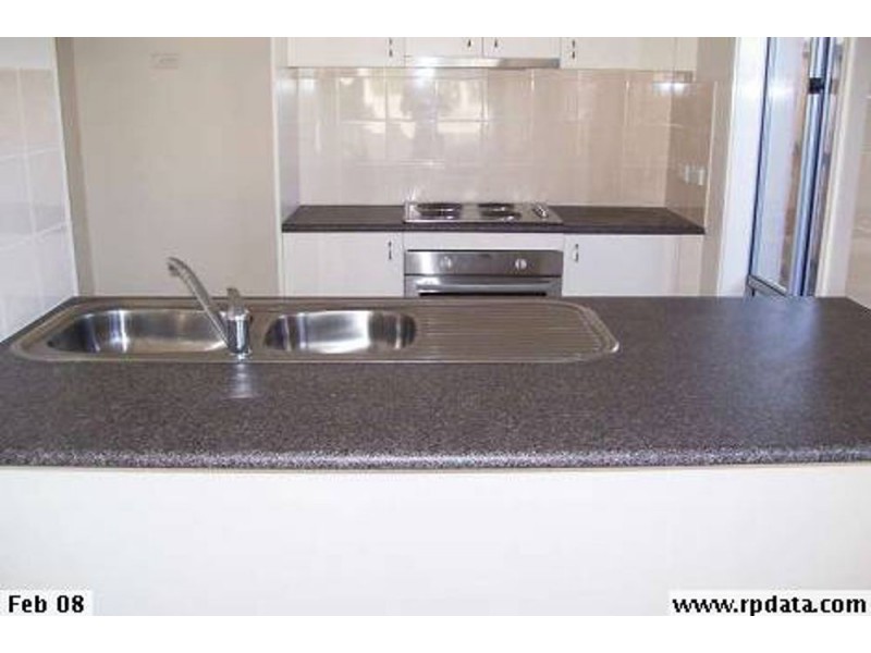 54 Creekside Drive, Springfield Lakes QLD 4300