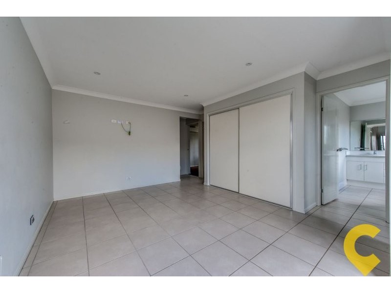 32 Laguna Crescent, Springfield Lakes QLD 4300