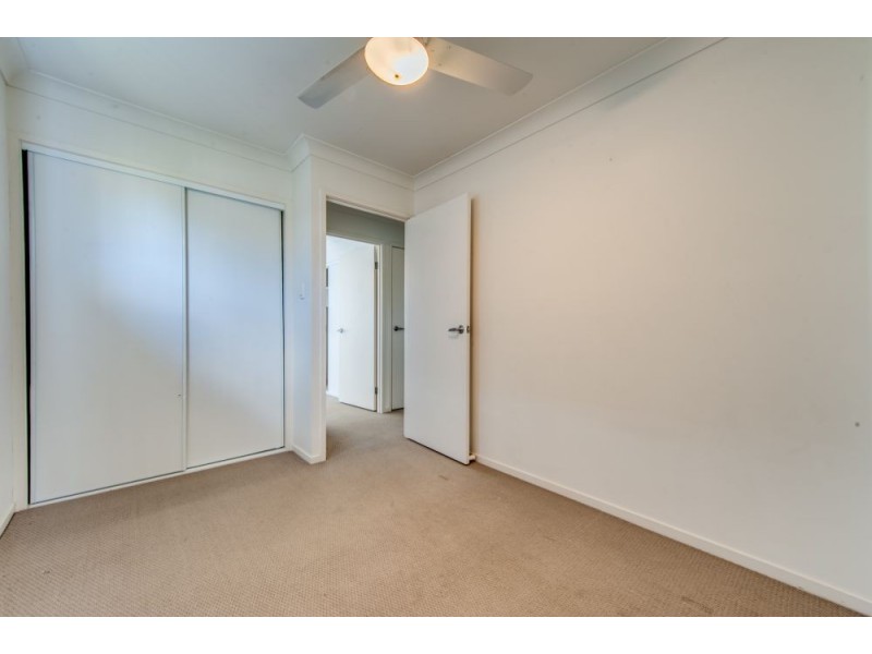 27/40 Gledson Road, North Booval QLD 4304