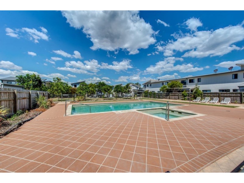 27/40 Gledson Road, North Booval QLD 4304