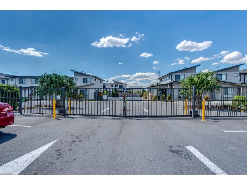 27/40 Gledson Road, North Booval QLD 4304