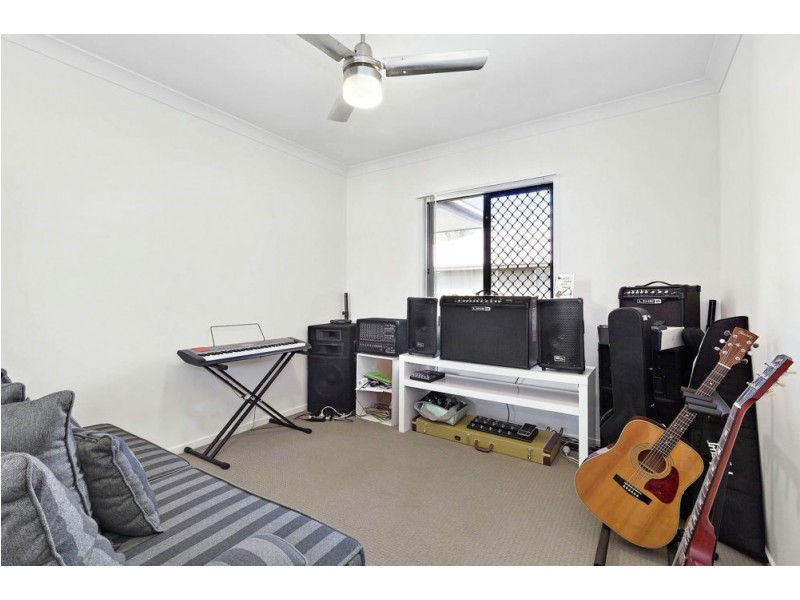 7 Romulus Circuit, Augustine Heights QLD 4300