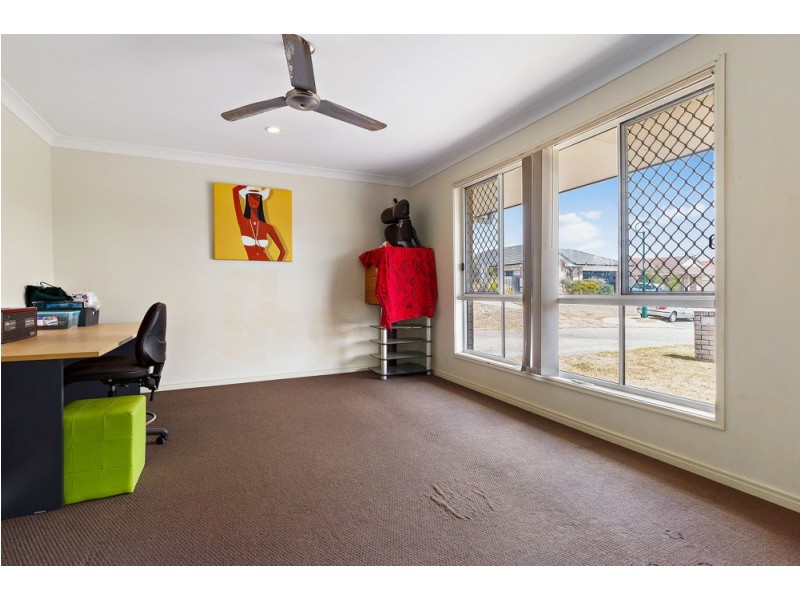 20 Raleigh Place, Redbank Plains QLD 4301