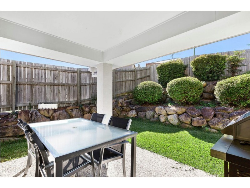 12 Park Edge Drive, Springfield Lakes QLD 4300