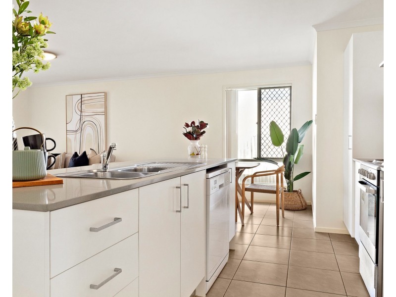 17 Morris Crescent, Bellbird Park QLD 4300