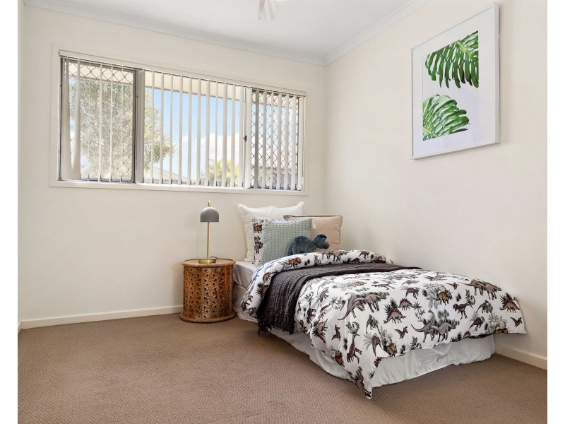 17 Morris Crescent, Bellbird Park QLD 4300