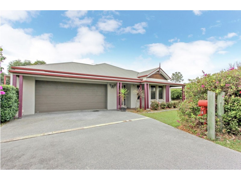 18 Summit Drive, Springfield Lakes QLD 4300