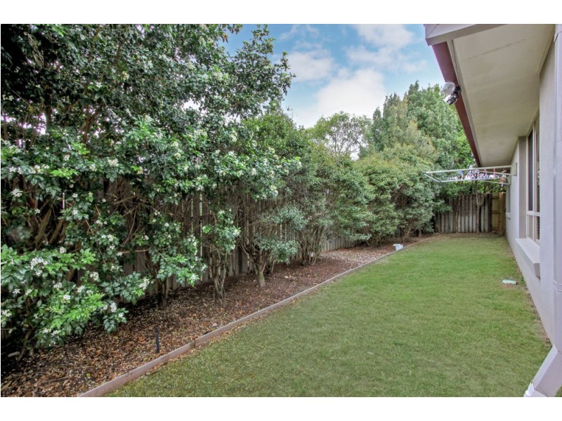 18 Summit Drive, Springfield Lakes QLD 4300