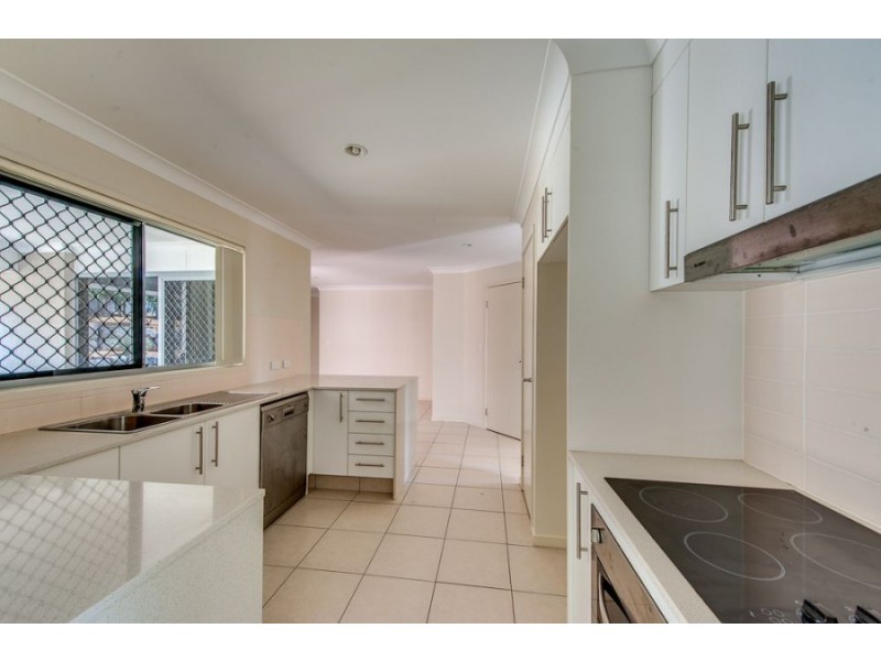 5 Glen Echo Street, Springfield Lakes QLD 4300