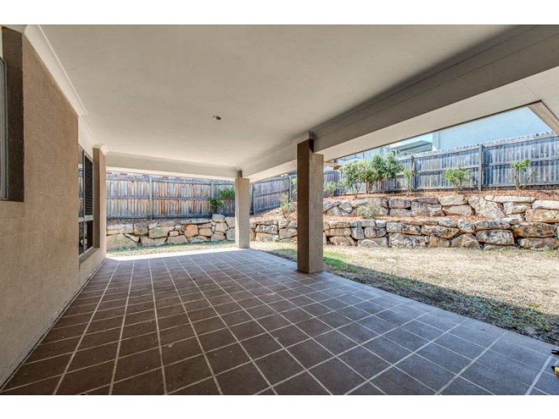 5 Glen Echo Street, Springfield Lakes QLD 4300