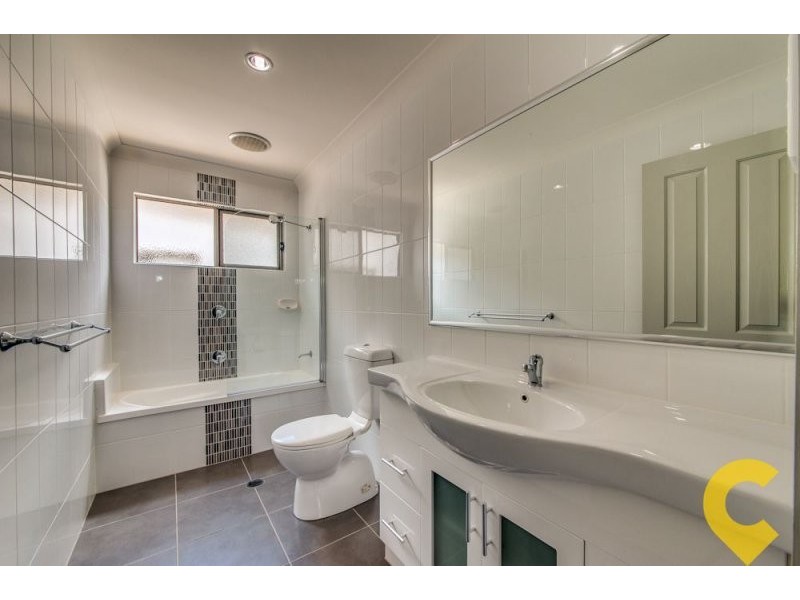 26 Oakview Circuit, Brookwater QLD 4300