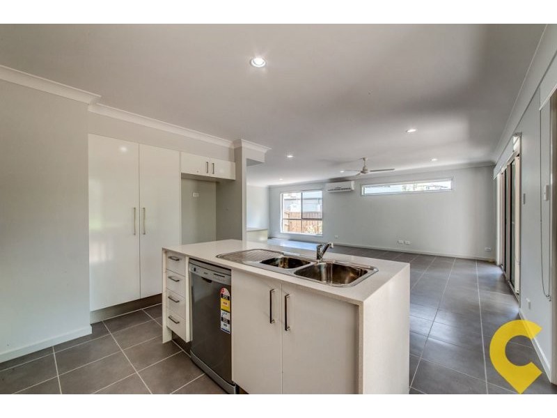 26 Oakview Circuit, Brookwater QLD 4300