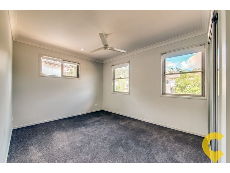 26 Oakview Circuit, Brookwater QLD 4300