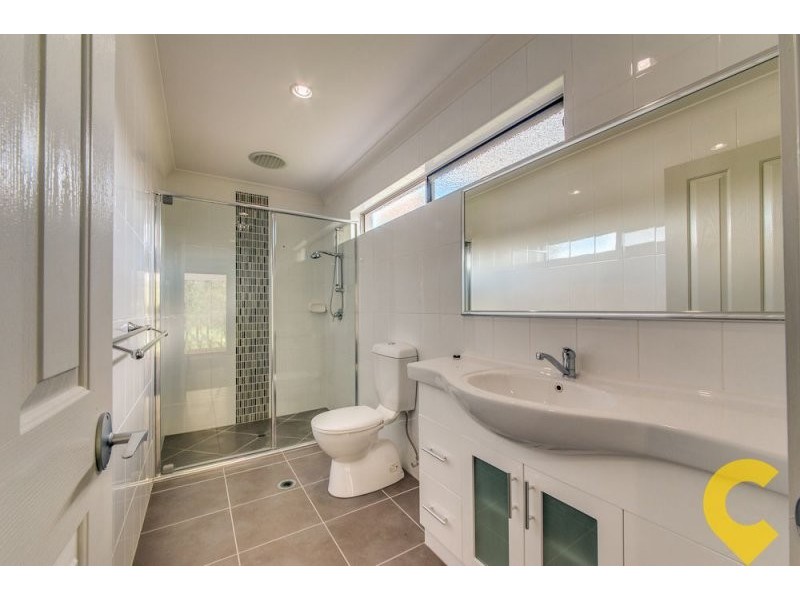 26 Oakview Circuit, Brookwater QLD 4300