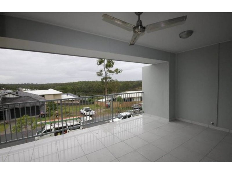 19 Greentrees Terrace, Springfield Lakes QLD 4300