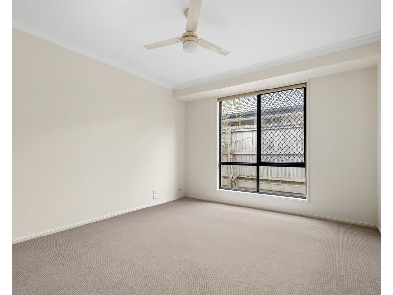 15 Dandenong Street, Forest Lake QLD 4078