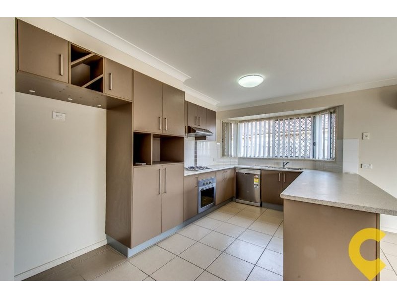 6 Raleigh Place, Redbank Plains QLD 4301