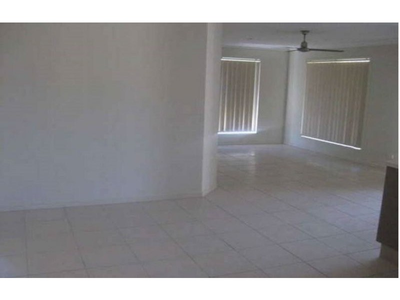 20 Raleigh Place, Redbank Plains QLD 4301