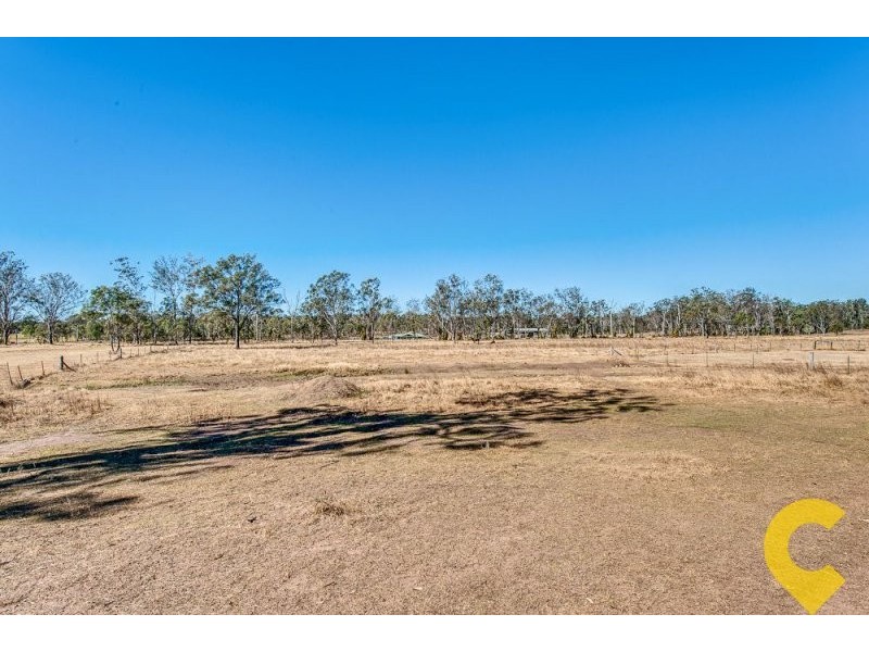 35 White Gums Road, Hatton Vale QLD 4341