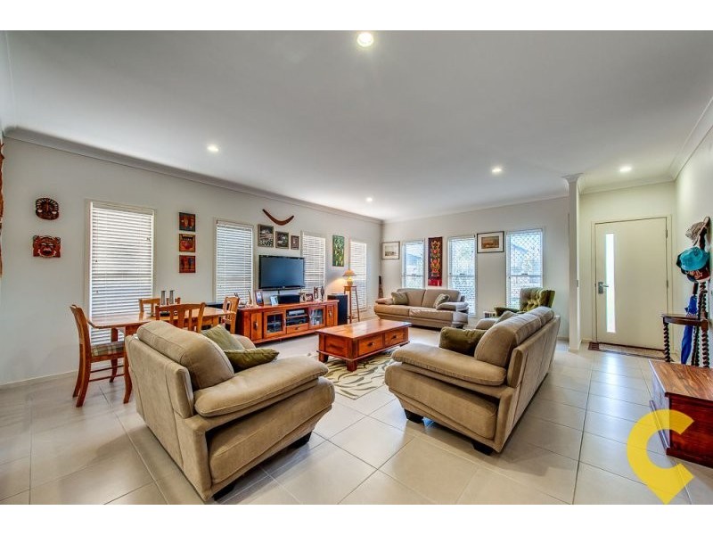 63 Park Edge Drive, Springfield Lakes QLD 4300