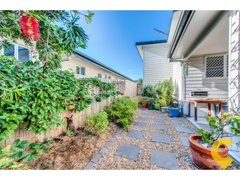 63 Park Edge Drive, Springfield Lakes QLD 4300