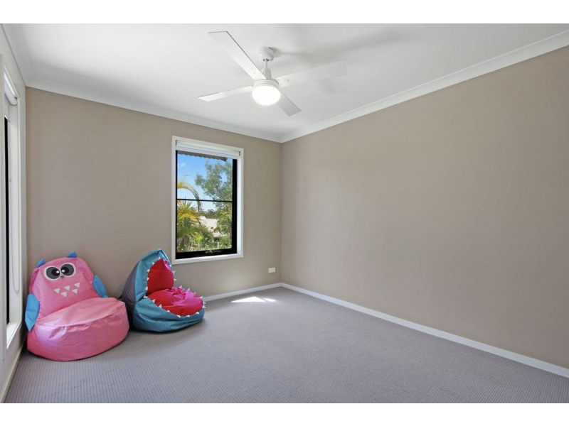 1 Kondalilla Crescent, Springfield Lakes QLD 4300