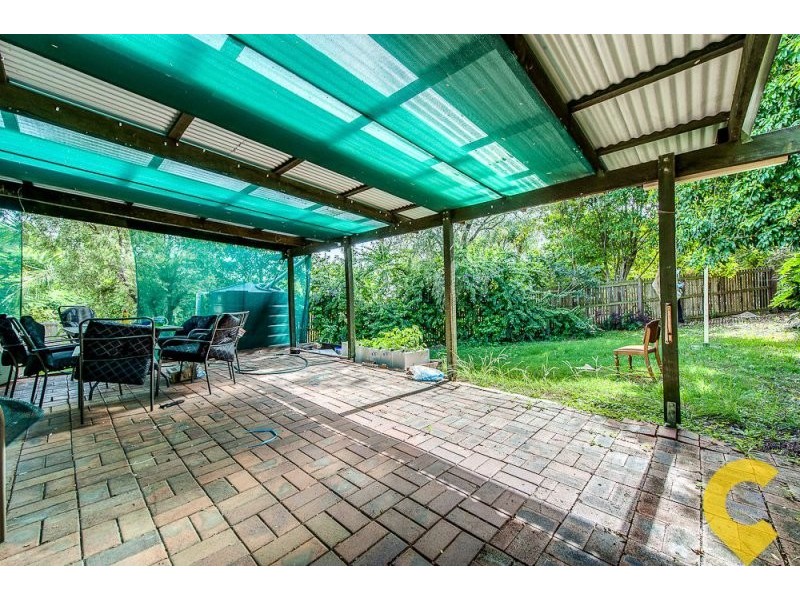 18 Gledson Street, North Booval QLD 4304