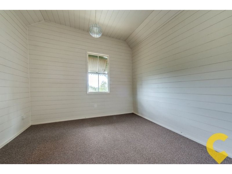37 Liverpool Street, North Ipswich QLD 4305