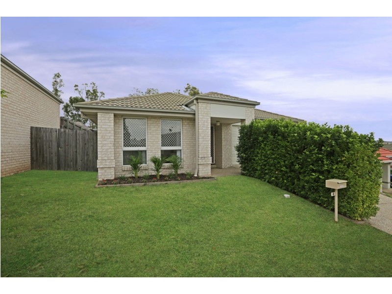 4 Cove Place, Springfield Lakes QLD 4300