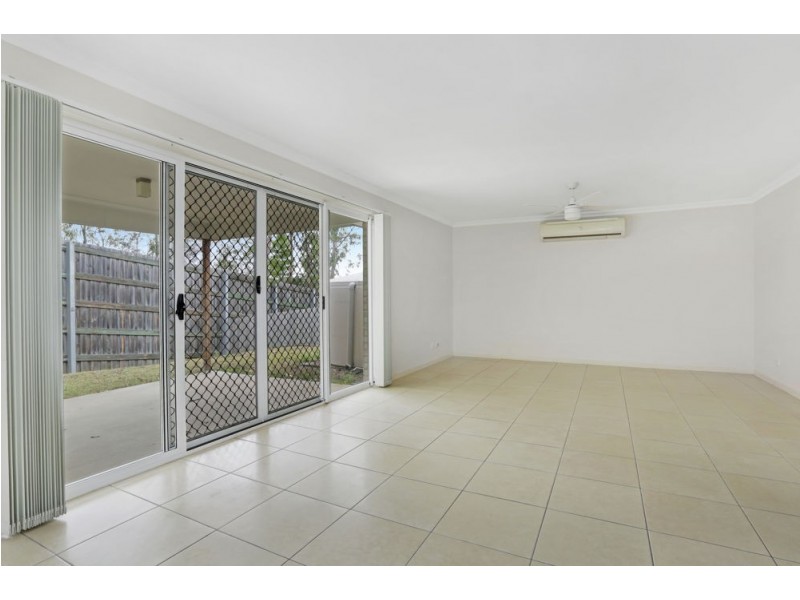 4 Cove Place, Springfield Lakes QLD 4300