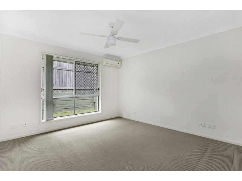 4 Cove Place, Springfield Lakes QLD 4300