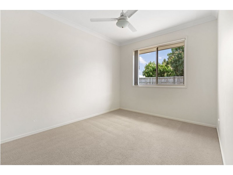 15 Daisy Street, Springfield Lakes QLD 4300
