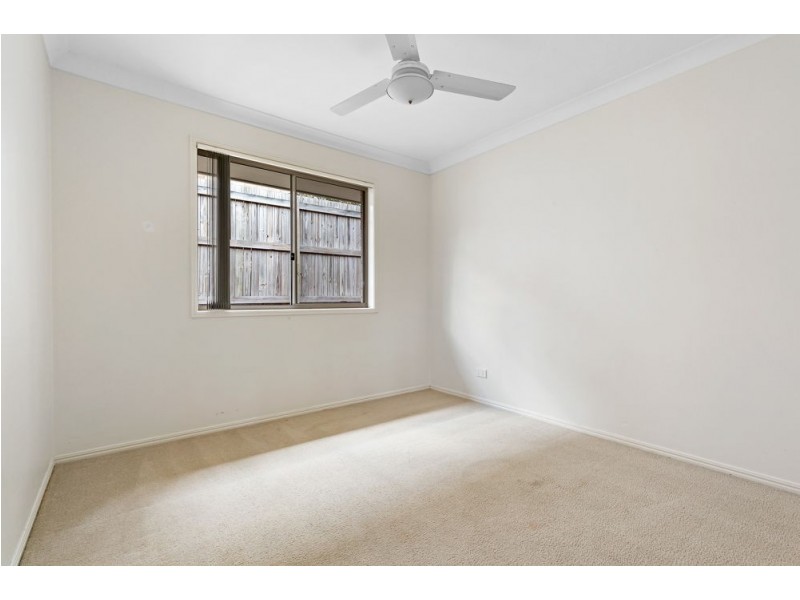 15 Daisy Street, Springfield Lakes QLD 4300