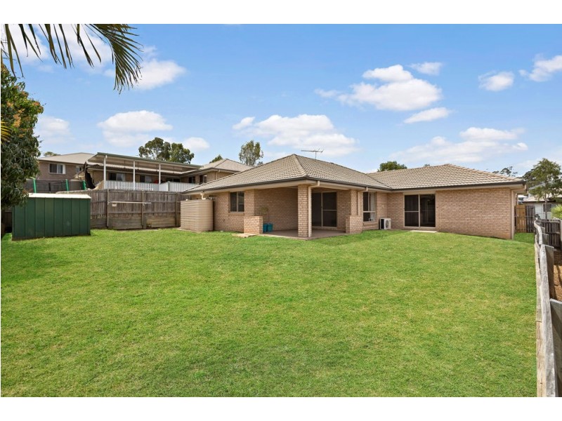 15 Daisy Street, Springfield Lakes QLD 4300