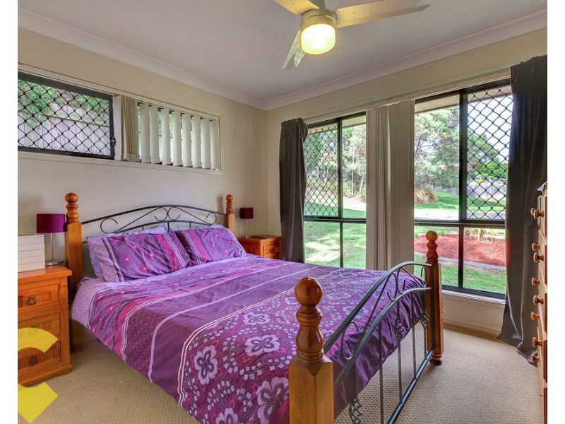 6 Daylilly Place, Springfield Lakes QLD 4300