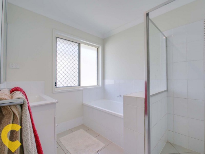 10 Bluejay Circuit, Morayfield QLD 4506