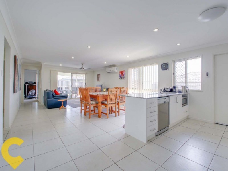 10 Bluejay Circuit, Morayfield QLD 4506