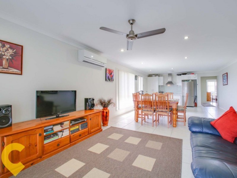 10 Bluejay Circuit, Morayfield QLD 4506