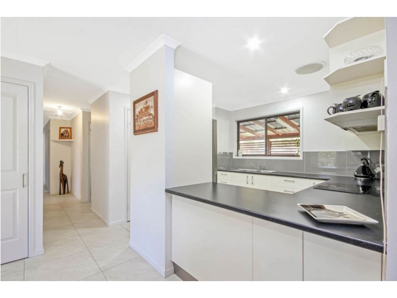 66 Firetail Court, Morayfield QLD 4506